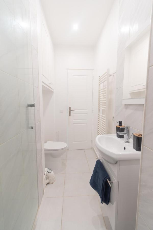 L'émeraude, proche gare de Melun Apartamento Exterior foto